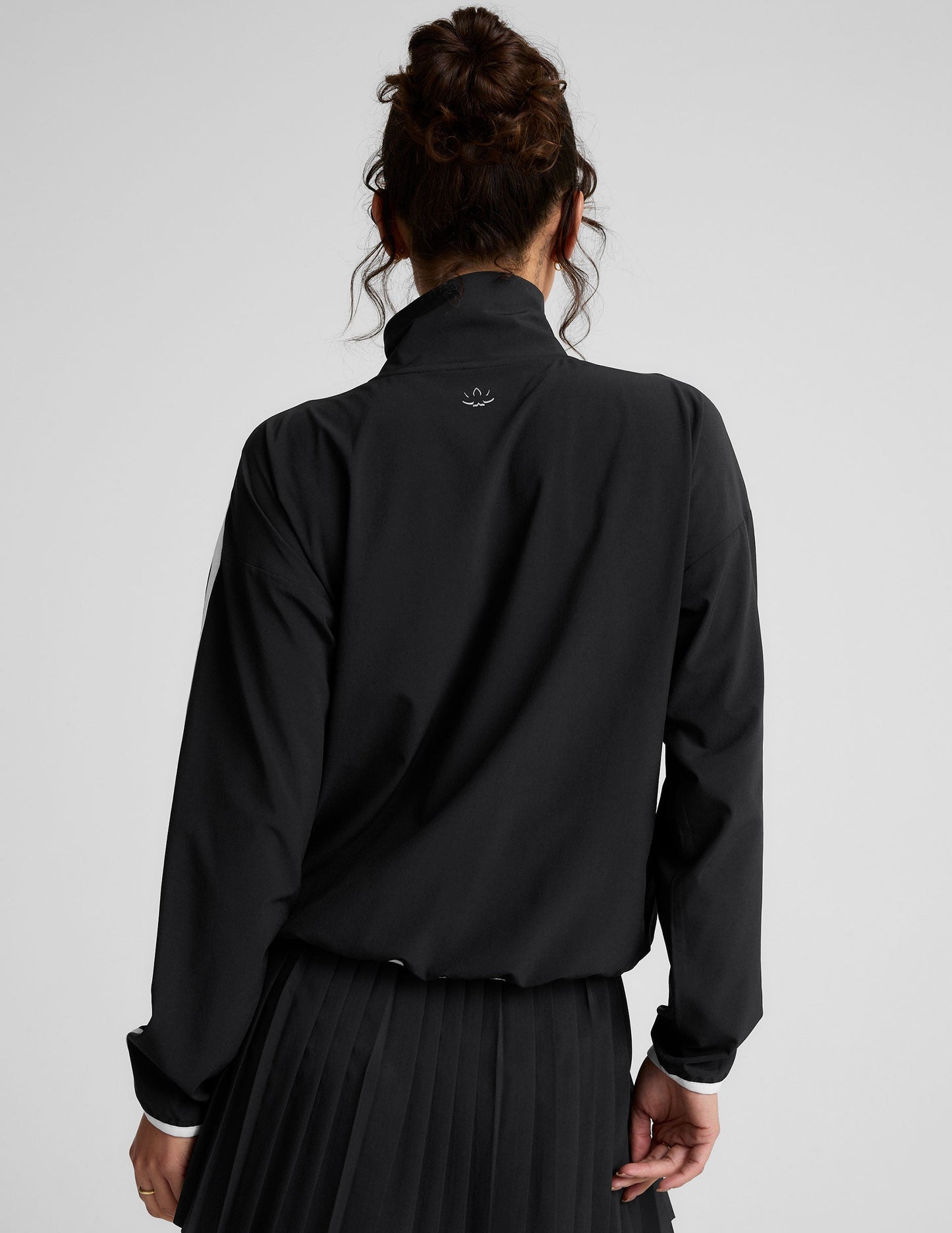 Beyond Yoga Stretch Woven Course Contrast Half Zip Pullover