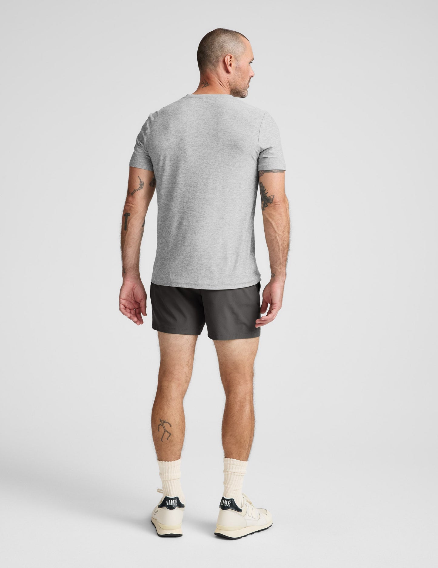 Beyond Yoga Men's 5-Inch Running Pivotal 2.0 Shorts - Graphite
