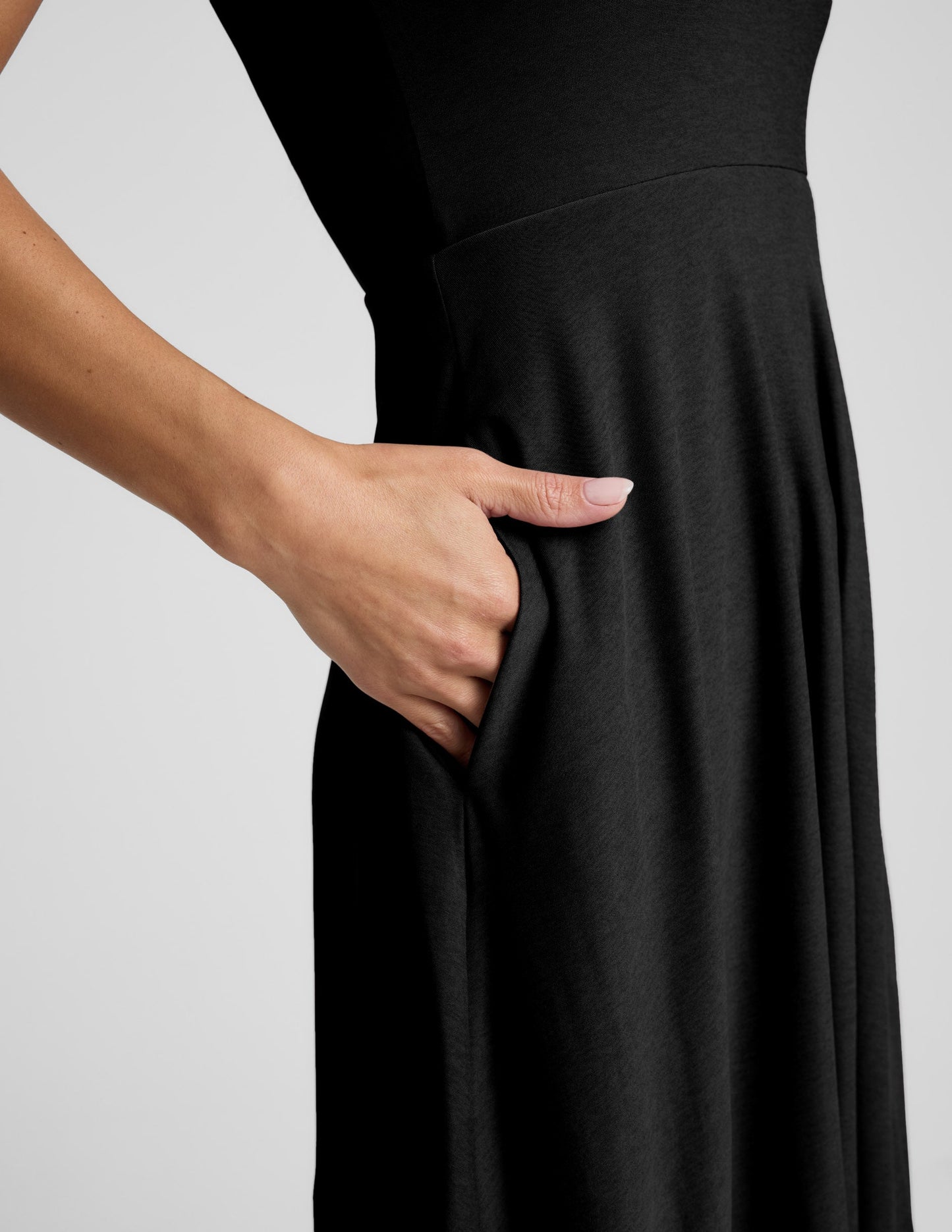 Beyond Yoga Featherweight At The Ready Square Neck Midi Dress