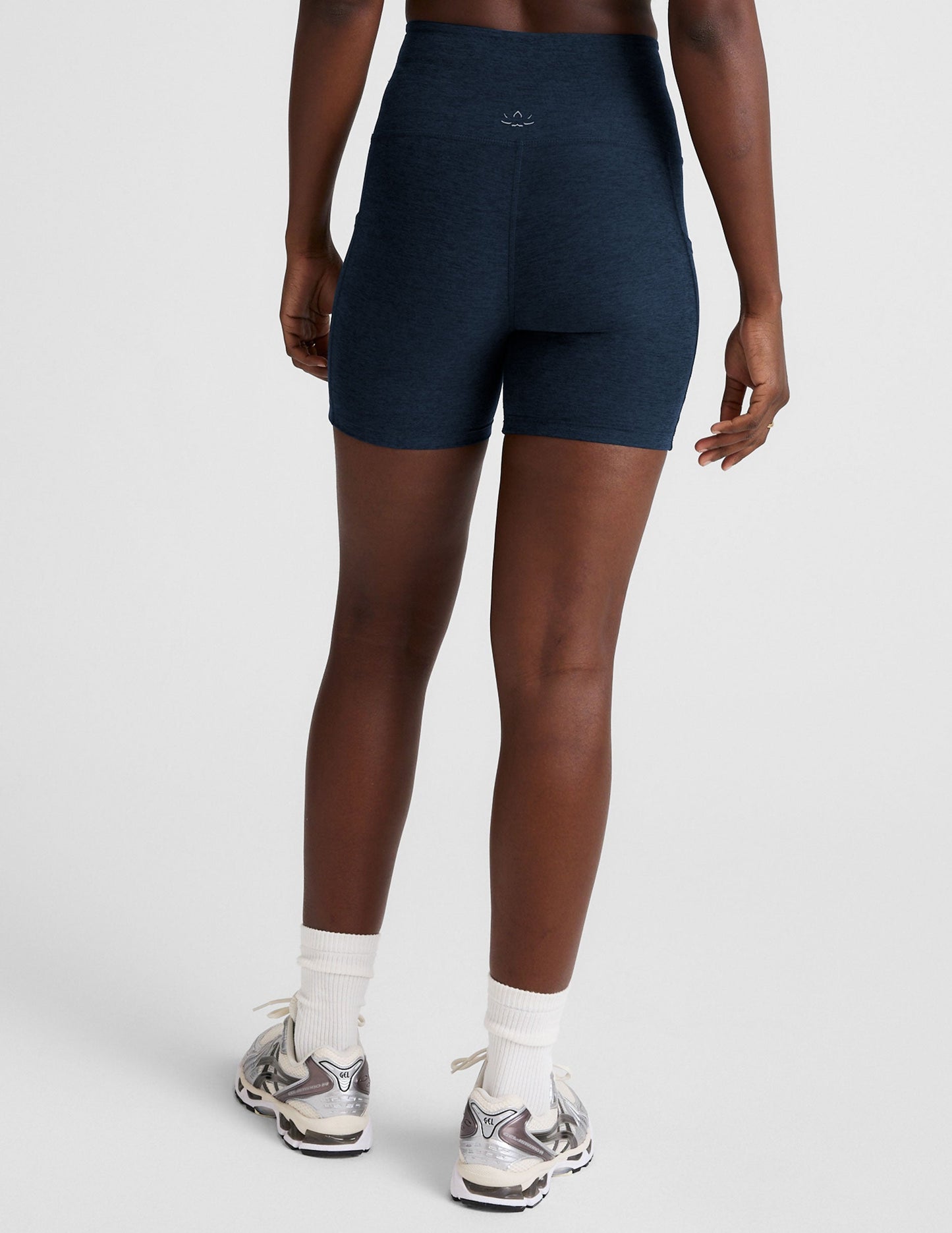 Beyond Yoga High Waisted Pocket Spacedye Shorts - Nocturnal Navy