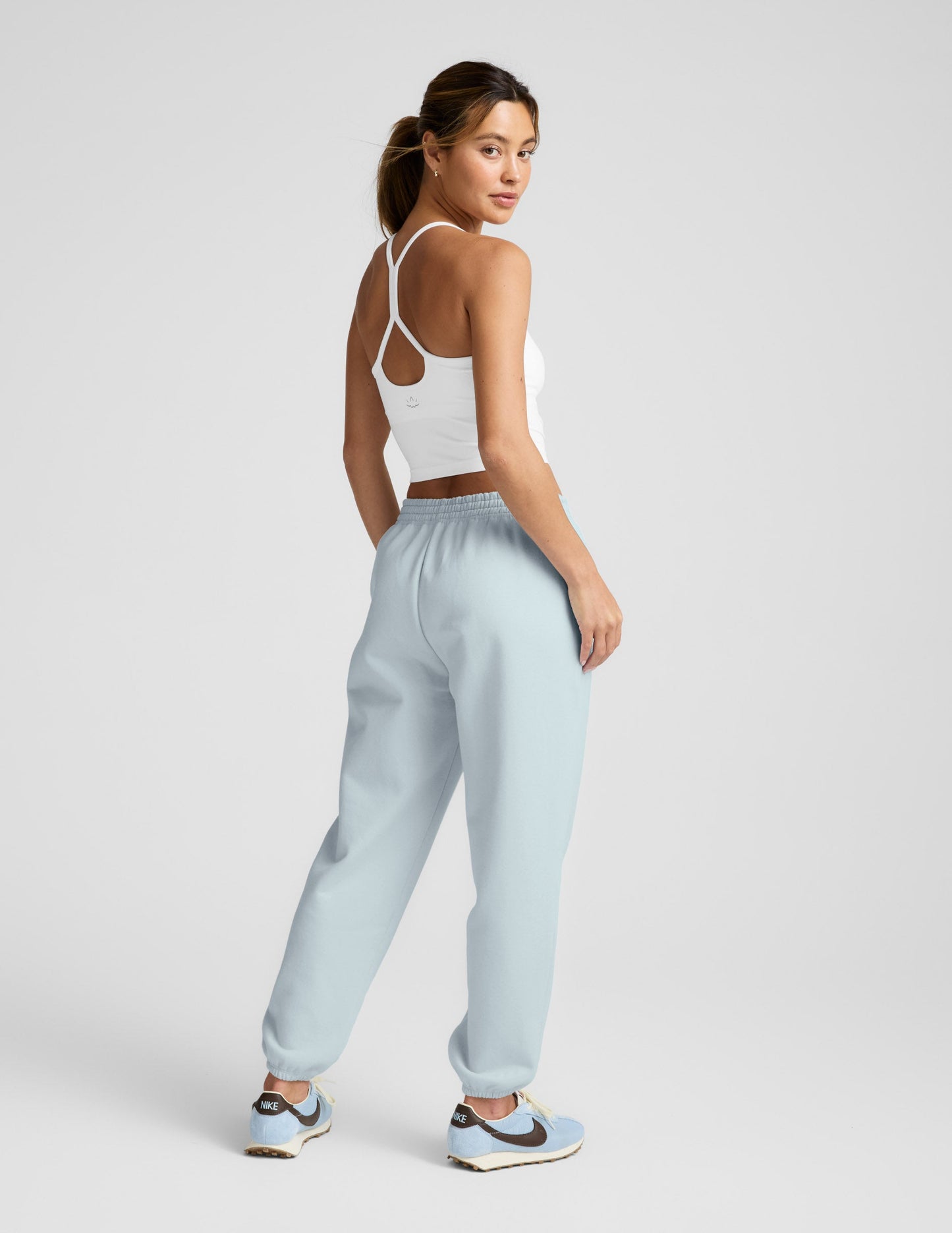 Beyond Yoga Women's Cuffed Relaxed LuxeFleece Sweatpant - Morning Sky Blue