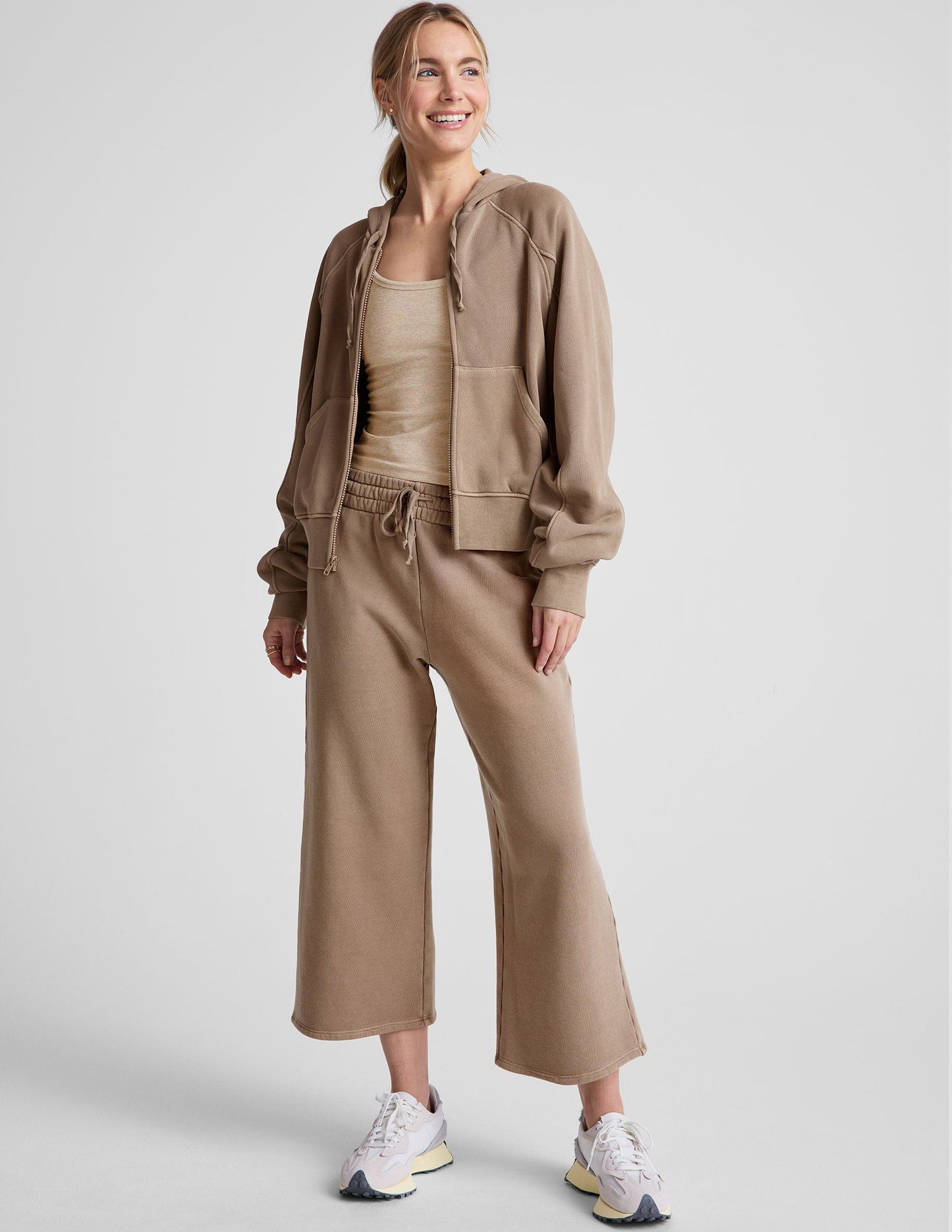 Beyond Yoga Wide Leg Cropped Cali Pants - Washed Desert Sand
