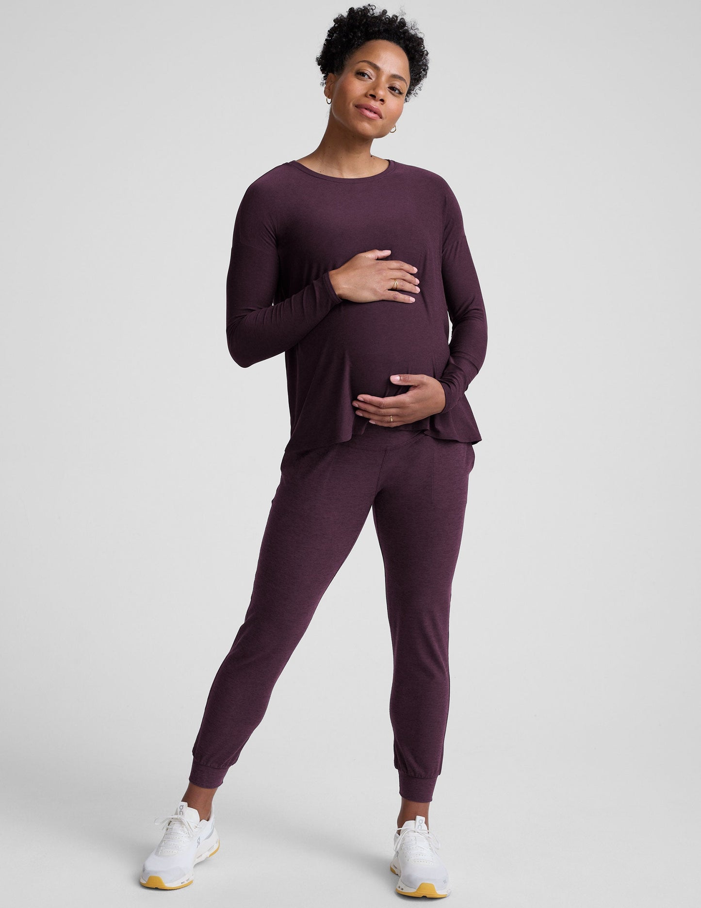 Beyond Yoga Featherweight Feels Like Home Long Sleeve Maternity Top
