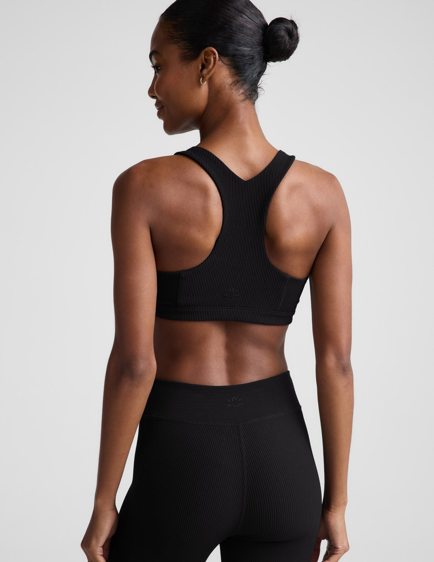 Beyond Yoga Impulse Ribbed Scoop Neck Bra