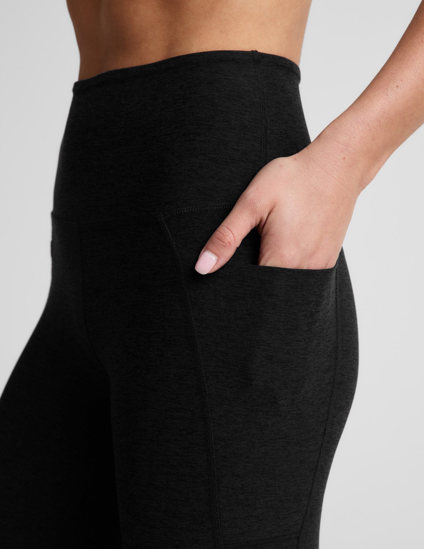 Beyond Yoga Women's High Waisted Spacedye Capri Legging - Black