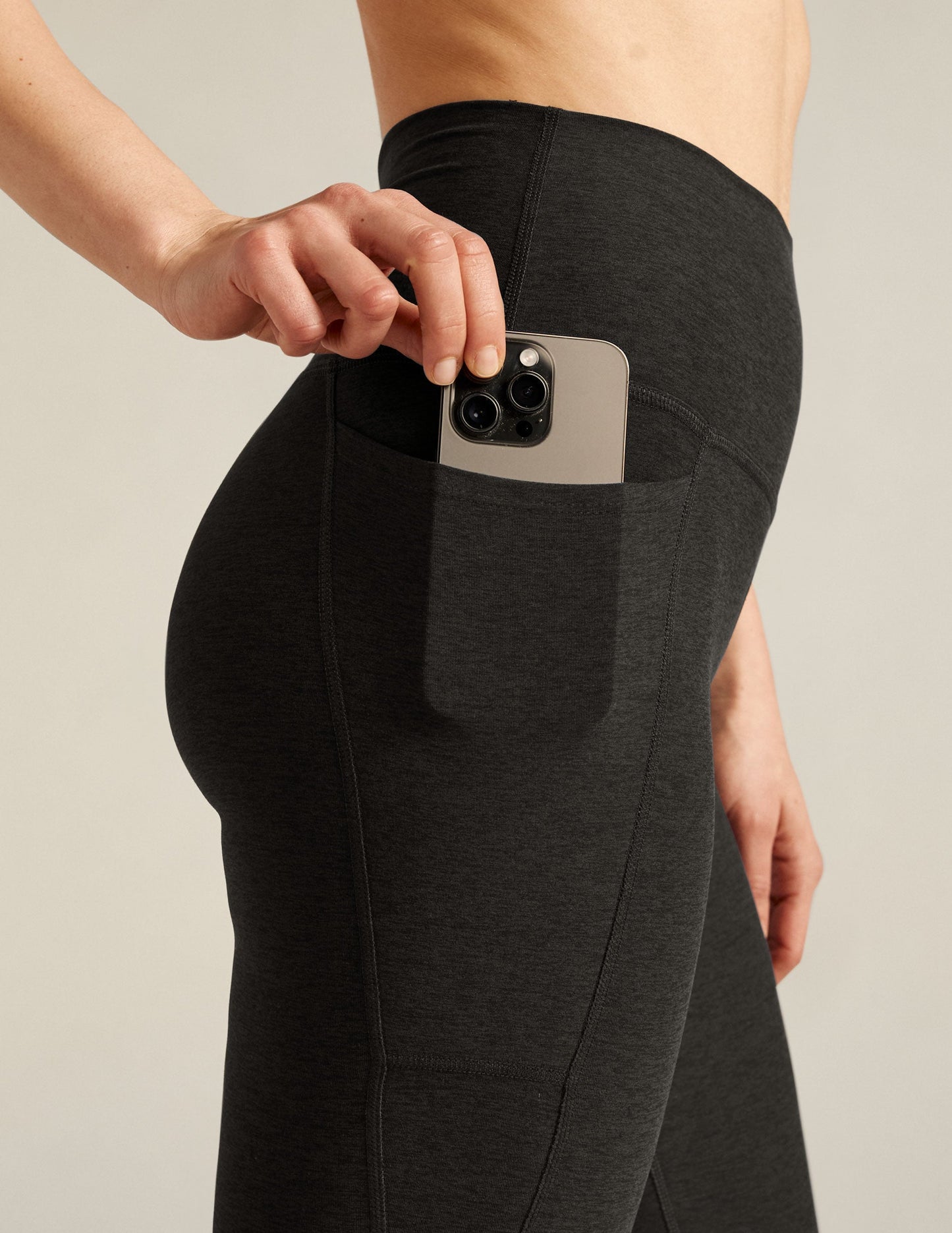 Beyond Yoga High Waisted Pocket Spacedye Pedal Pusher Legging - Darkest Night