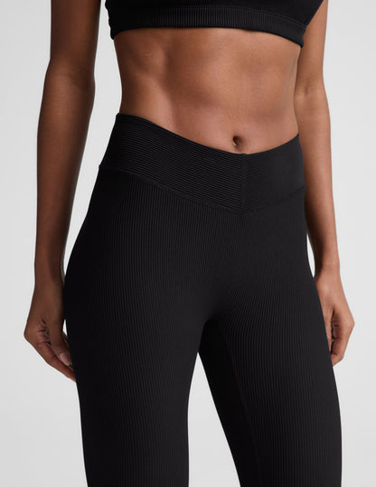 Beyond Yoga Women's Pedal Pusher Impulse Leggings - Black
