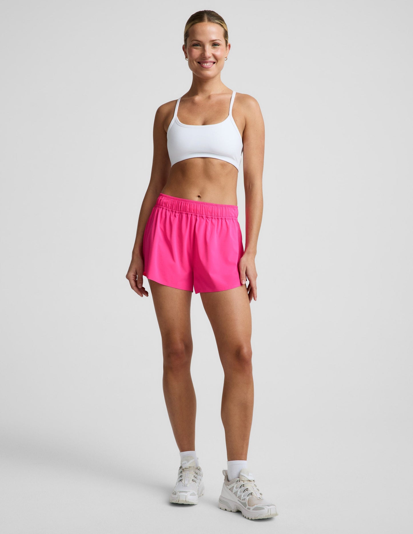 Beyond Yoga Women's 2.5" Solemate™ Shorts - Pink Glow