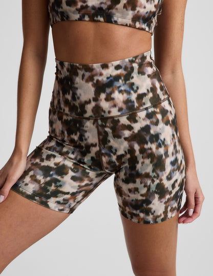 Beyond Yoga Women's Biker Keep Pace Shorts - Dappled Roan