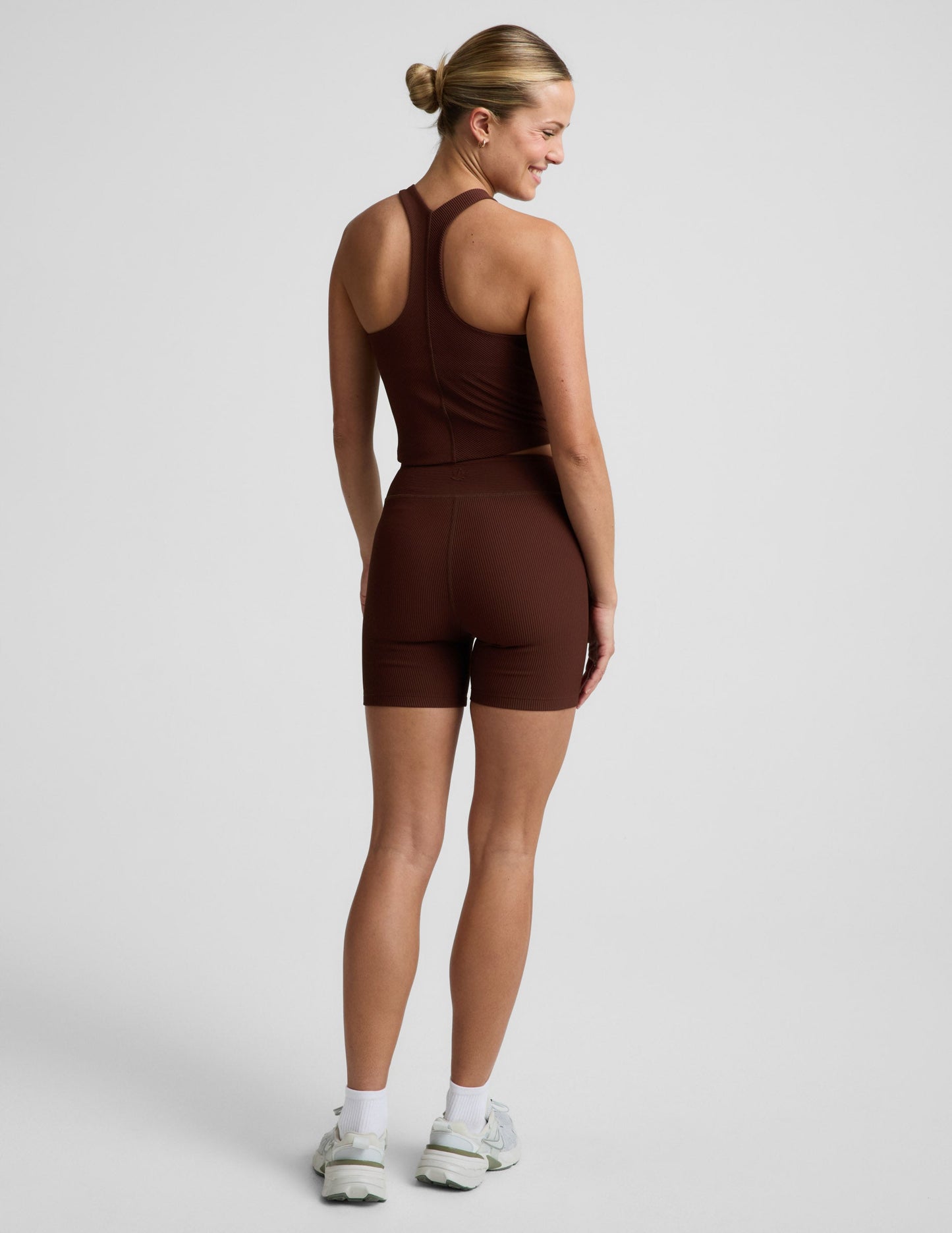 Beyond Yoga Women's Ribbed Impulse Shorts - Iced Mocha