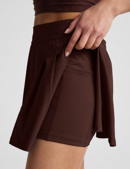 Beyond Yoga Women's Score Pleated Mini Skirt - Brown