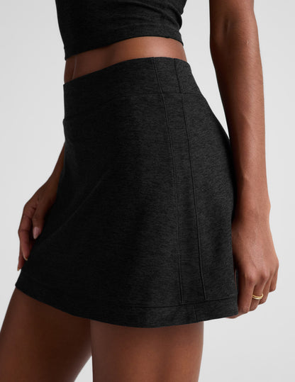 Beyond Yoga Women's Mid-Rise Mini Spacedye Skirt - Black