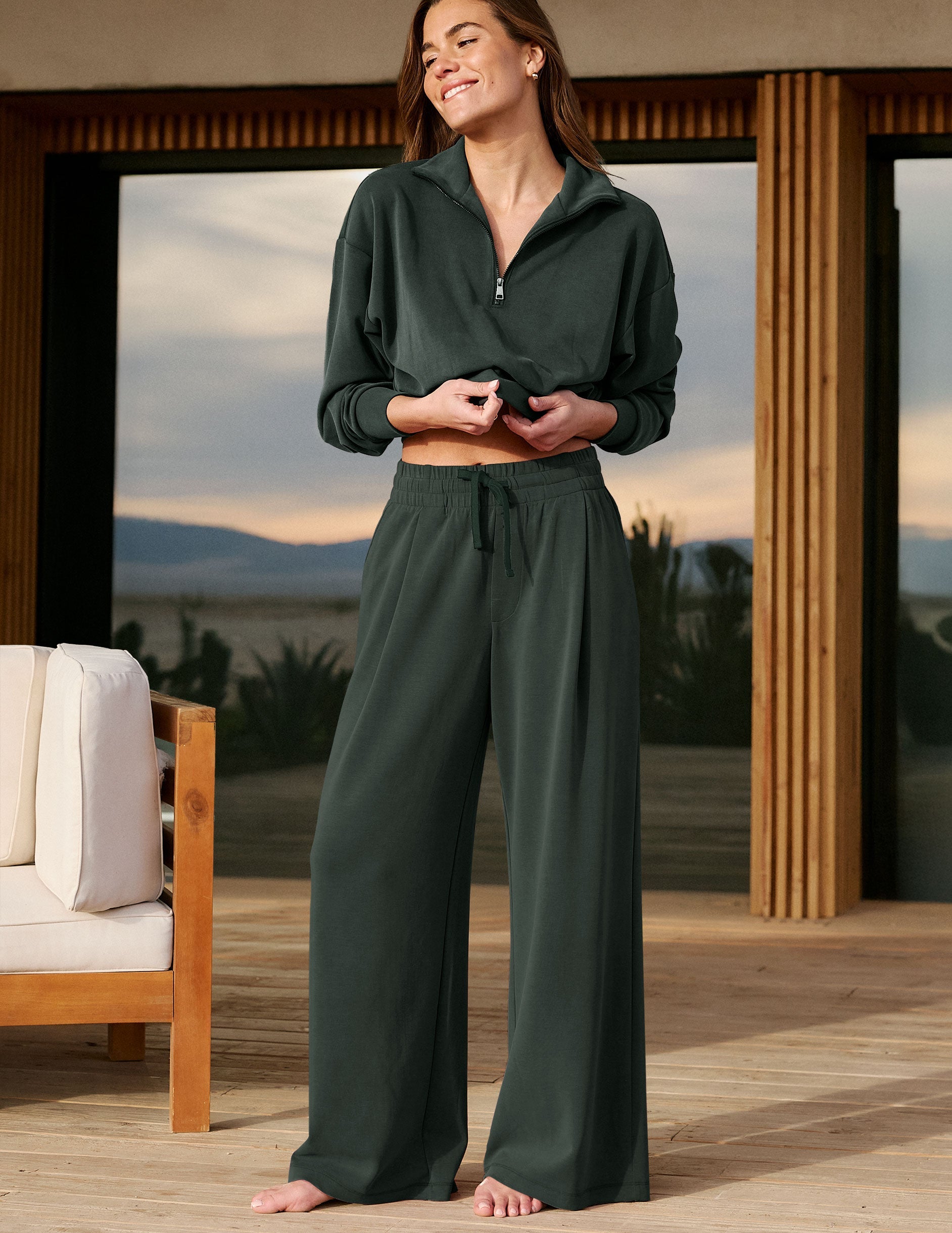 Beyond Yoga Women's Luxe Sandwash Pants - Slate Green