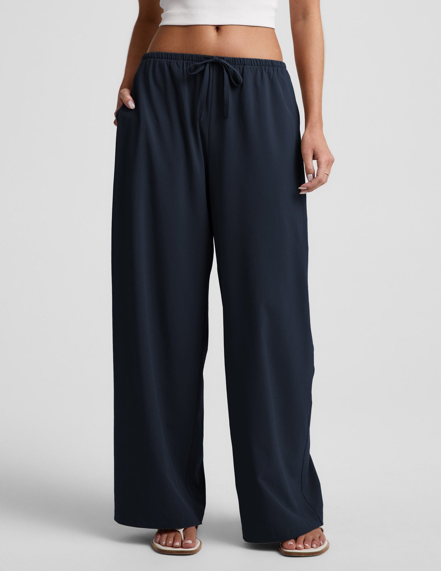 Beyond Yoga Women's Wide Leg Casual Solstice Pants - Navy
