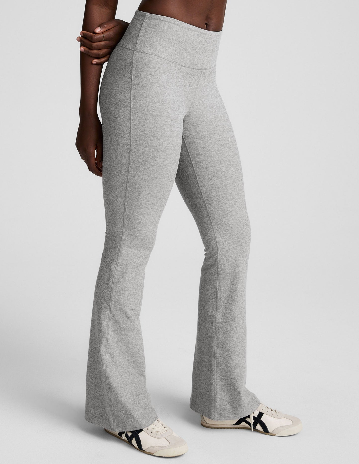 Beyond Yoga Mid-Rise Bootcut Spacedye Pant - Silver Mist