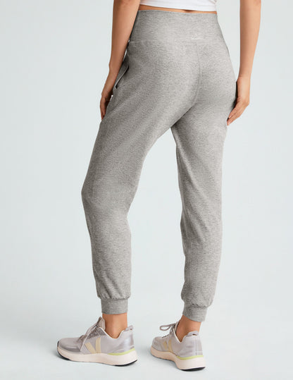 Beyond Yoga Women's Slim Fit Spacedye Jogger - Silver Mist