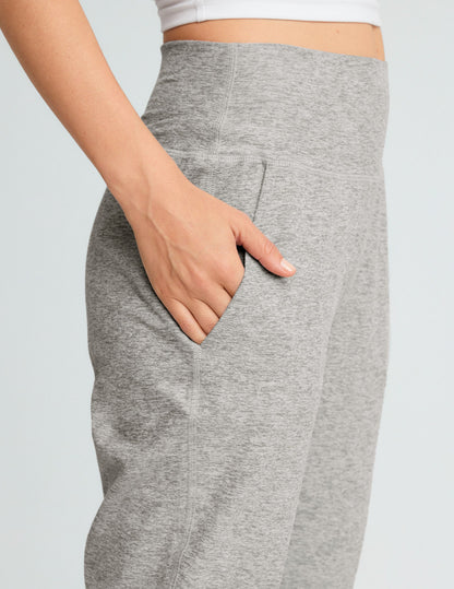 Beyond Yoga Women's Slim Fit Spacedye Jogger - Silver Mist