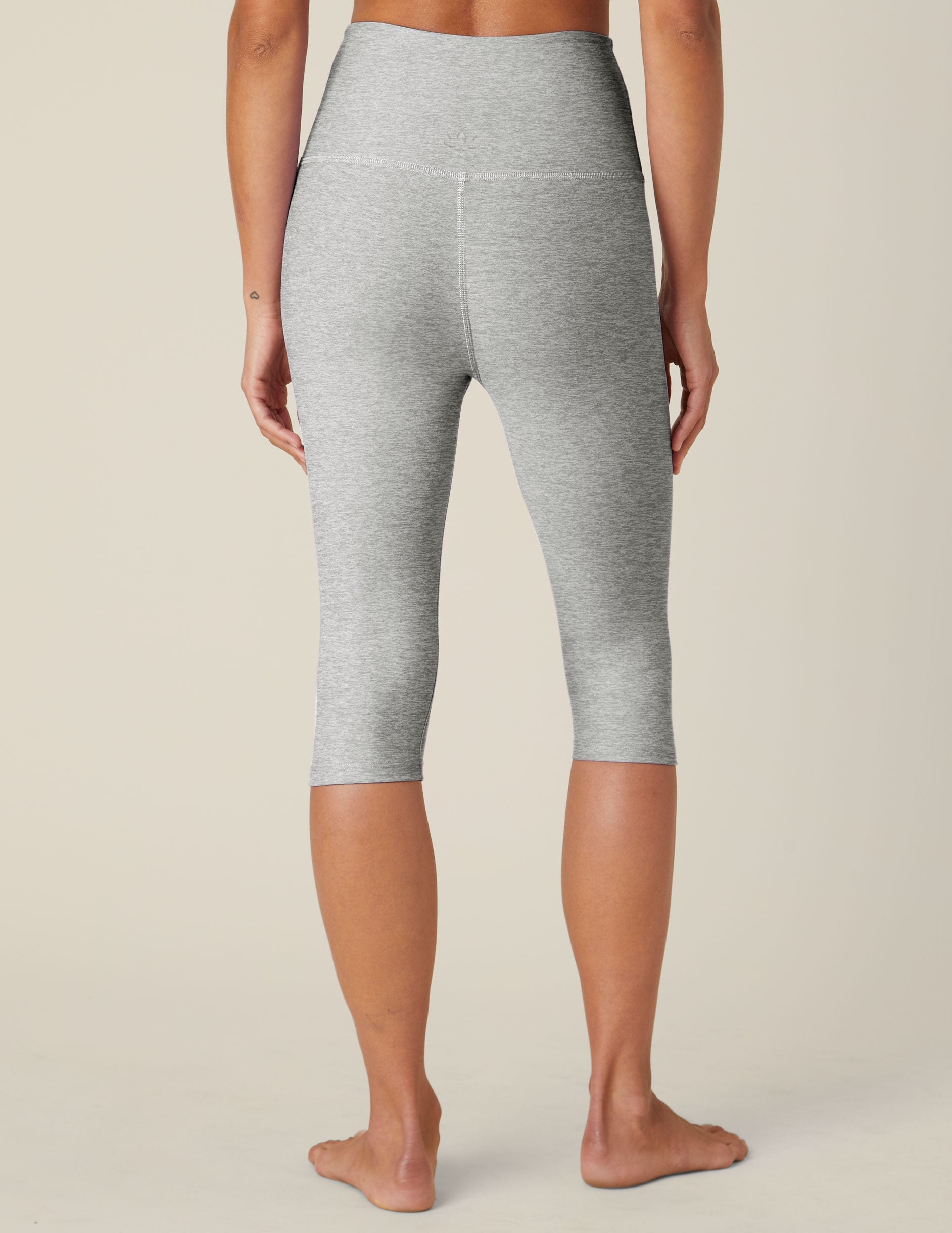 Beyond Yoga High Waisted Pedal Pusher Spacedye Legging - Silver Mist
