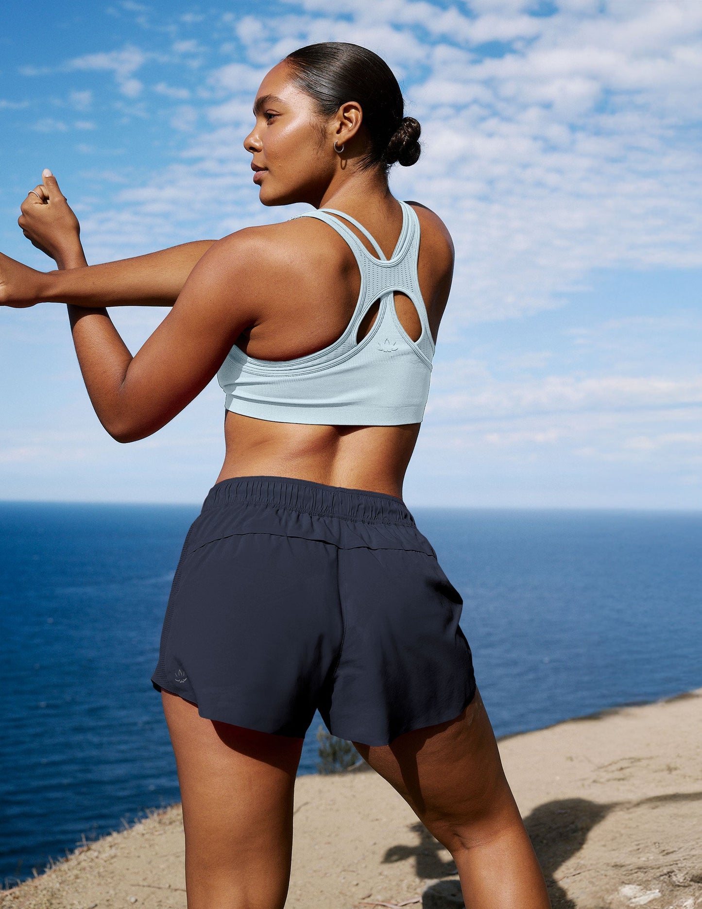Beyond Yoga Lined Running Solemate Shorts - Nocturnal Navy