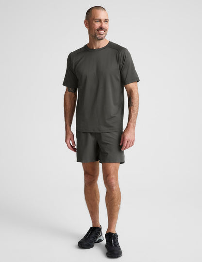 Beyond Yoga Men's Lined WarpLite Shorts - Slate Green