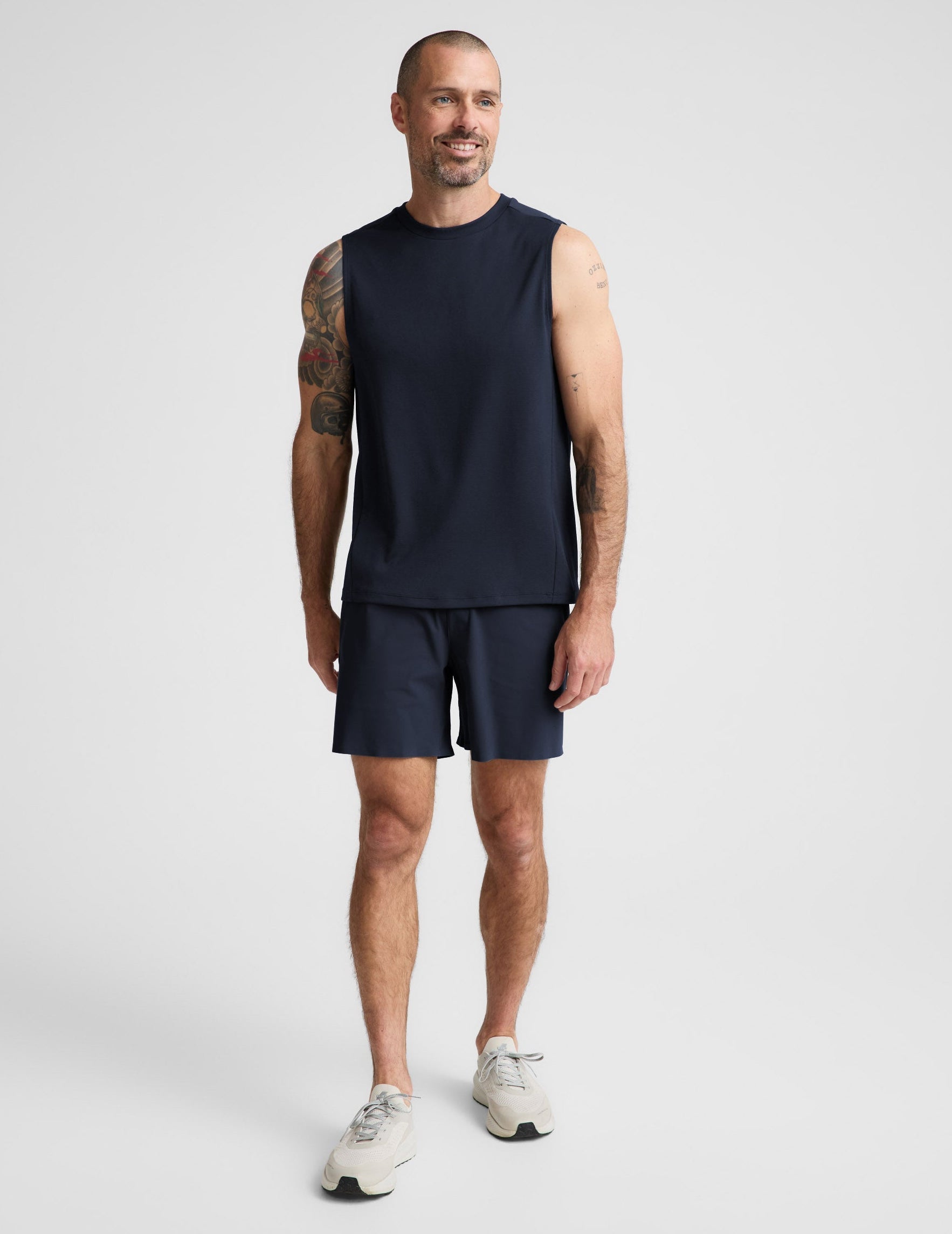 Beyond Yoga Men's Gym WarpLite Shorts - Nocturnal Navy