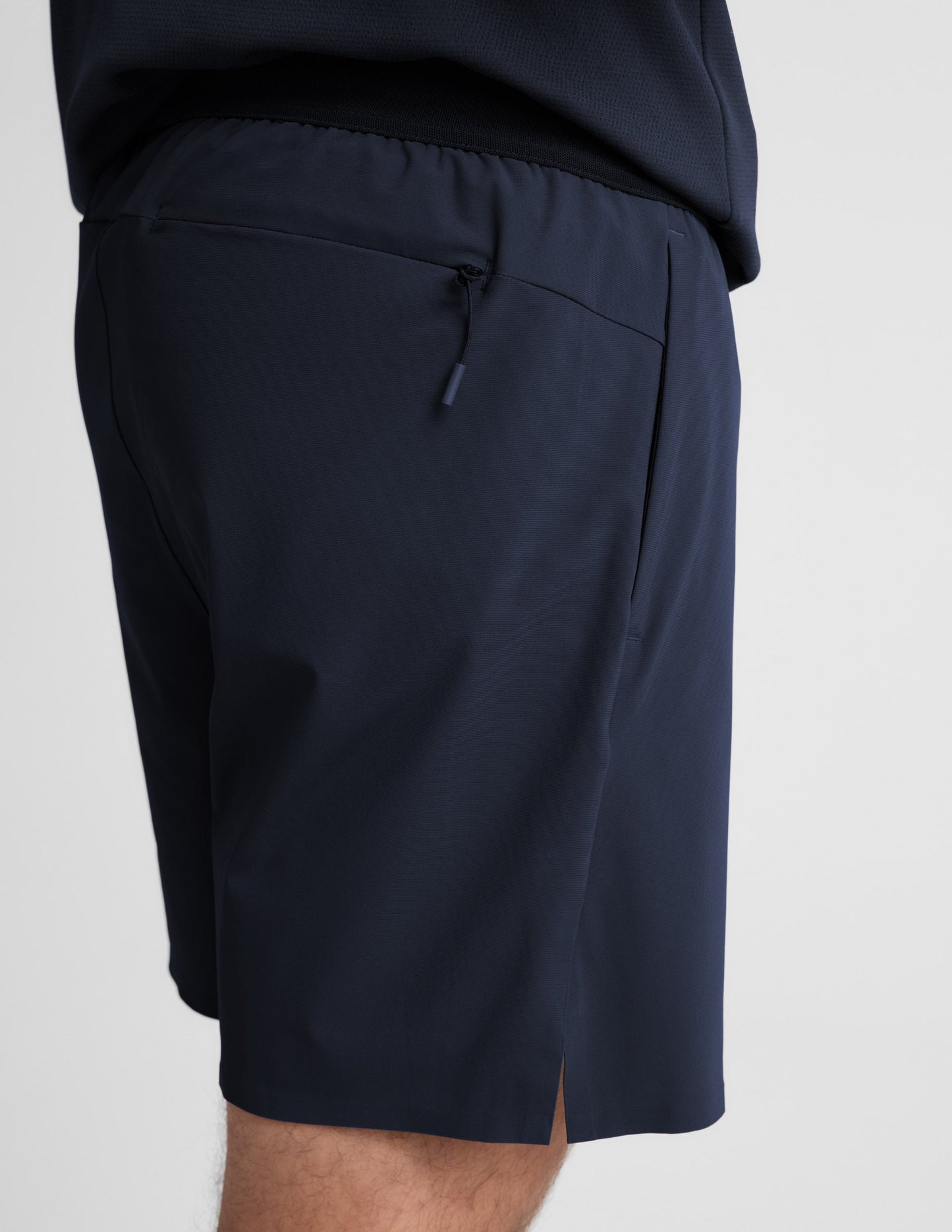 Beyond Yoga Men's Gym WarpLite Shorts - Nocturnal Navy