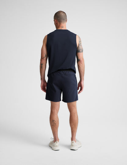 Beyond Yoga Men's Gym WarpLite Shorts - Nocturnal Navy