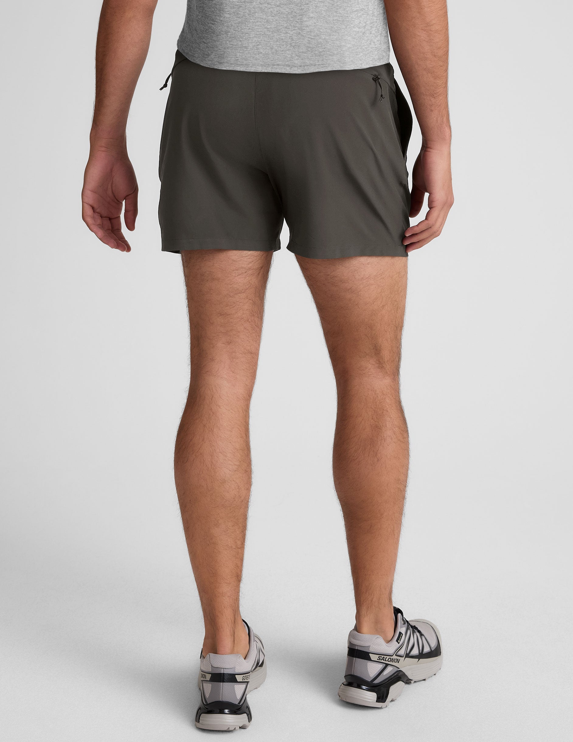 Beyond Yoga Men's 5-Inch Lined Running Pivotal 2.0 Shorts - Graphite
