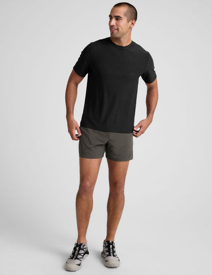 Beyond Yoga Men's 5-Inch Lined Running Pivotal 2.0 Shorts - Graphite