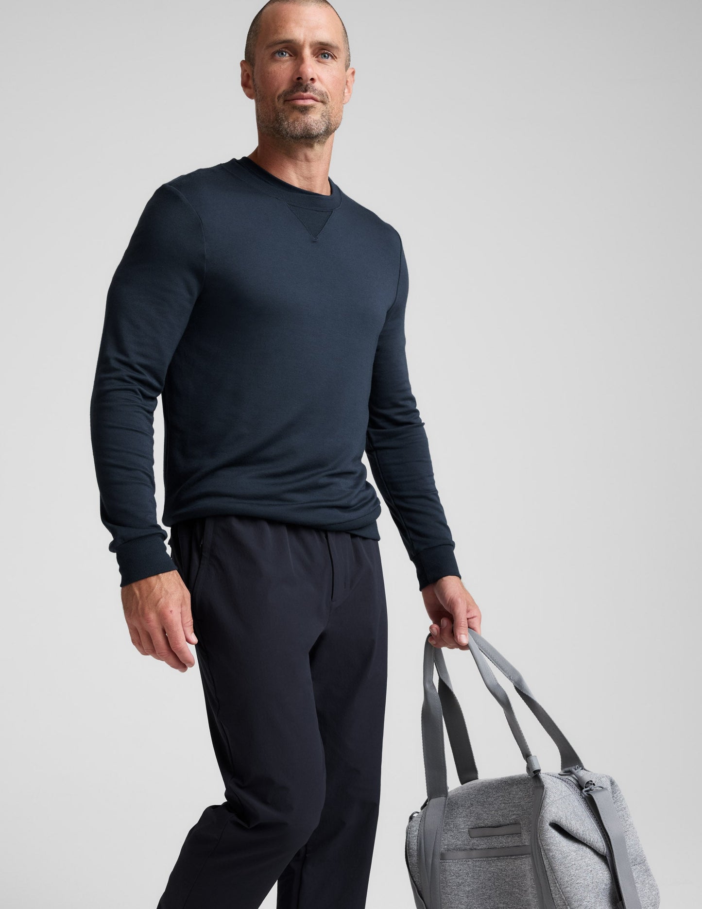 Beyond Yoga Men's Stretch Zipper Pocket All Terrain Pants - Navy