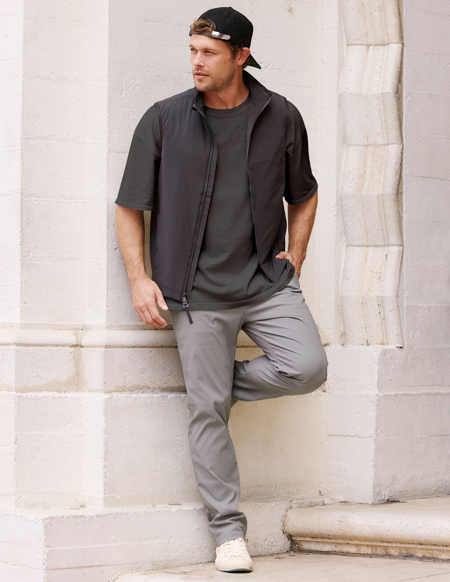 Beyond Yoga Men's Straight Leg Element Chino Pants - Lunar Gray
– Beyond Yoga