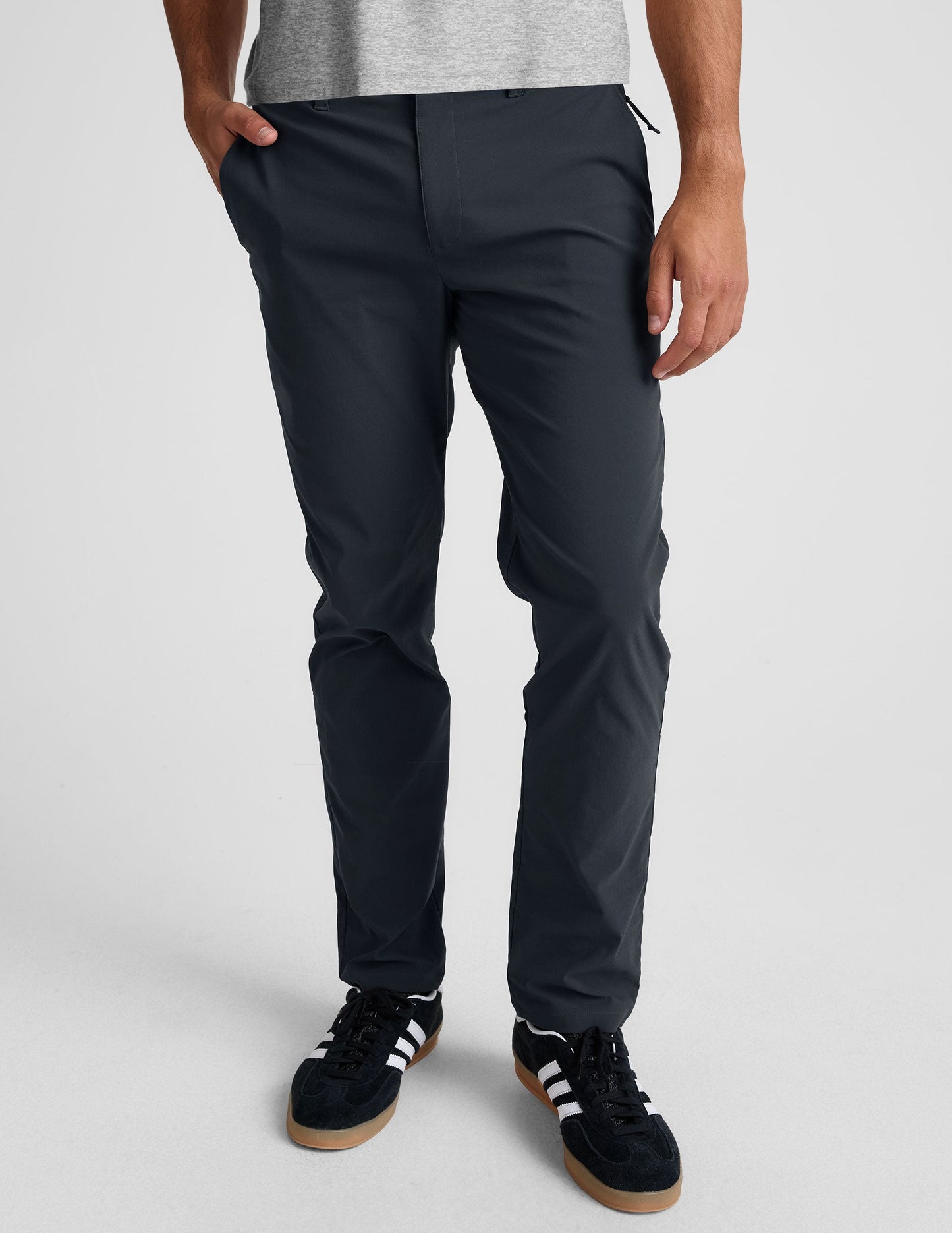 Beyond Yoga Men's Tailored Straight Leg Essential Pants - Nocturnal Navy