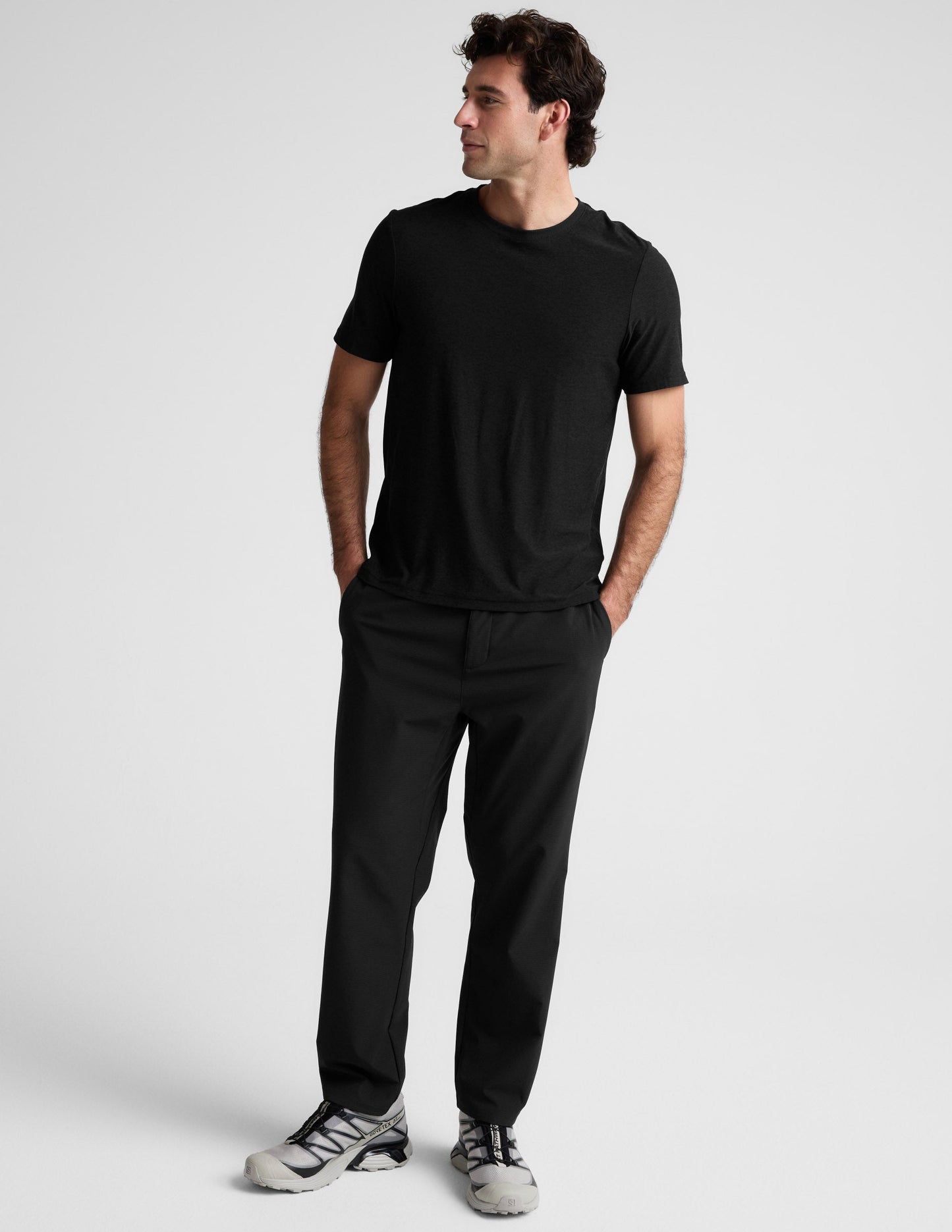 Beyond Yoga Men's Relaxed Straight Leg Dynamic Pants - Black