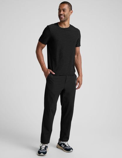 Beyond Yoga Men's Relaxed Straight Leg Dynamic Pants - Black