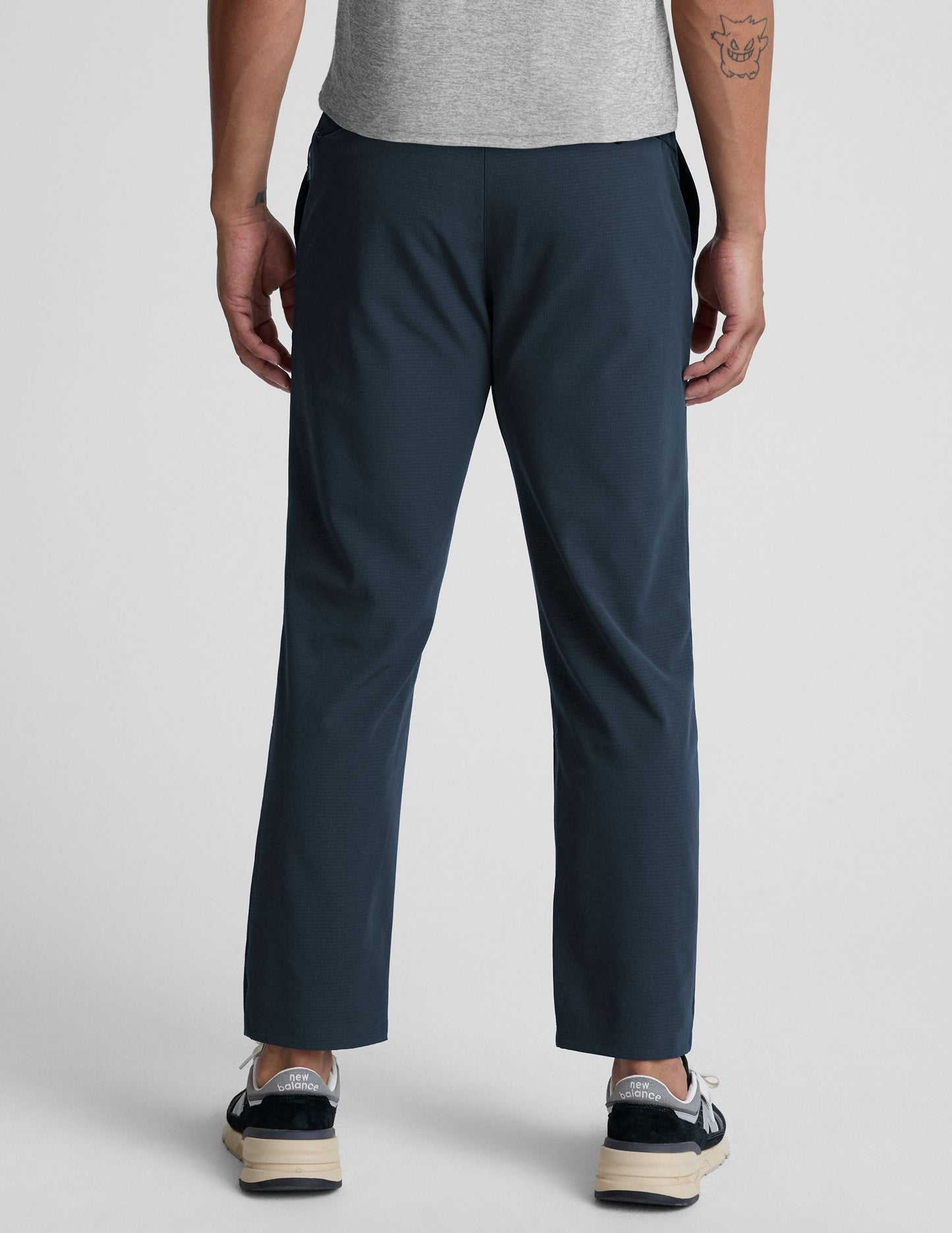 Beyond Yoga Men's Relaxed Straight Leg Dynamic Pants - Nocturnal Navy