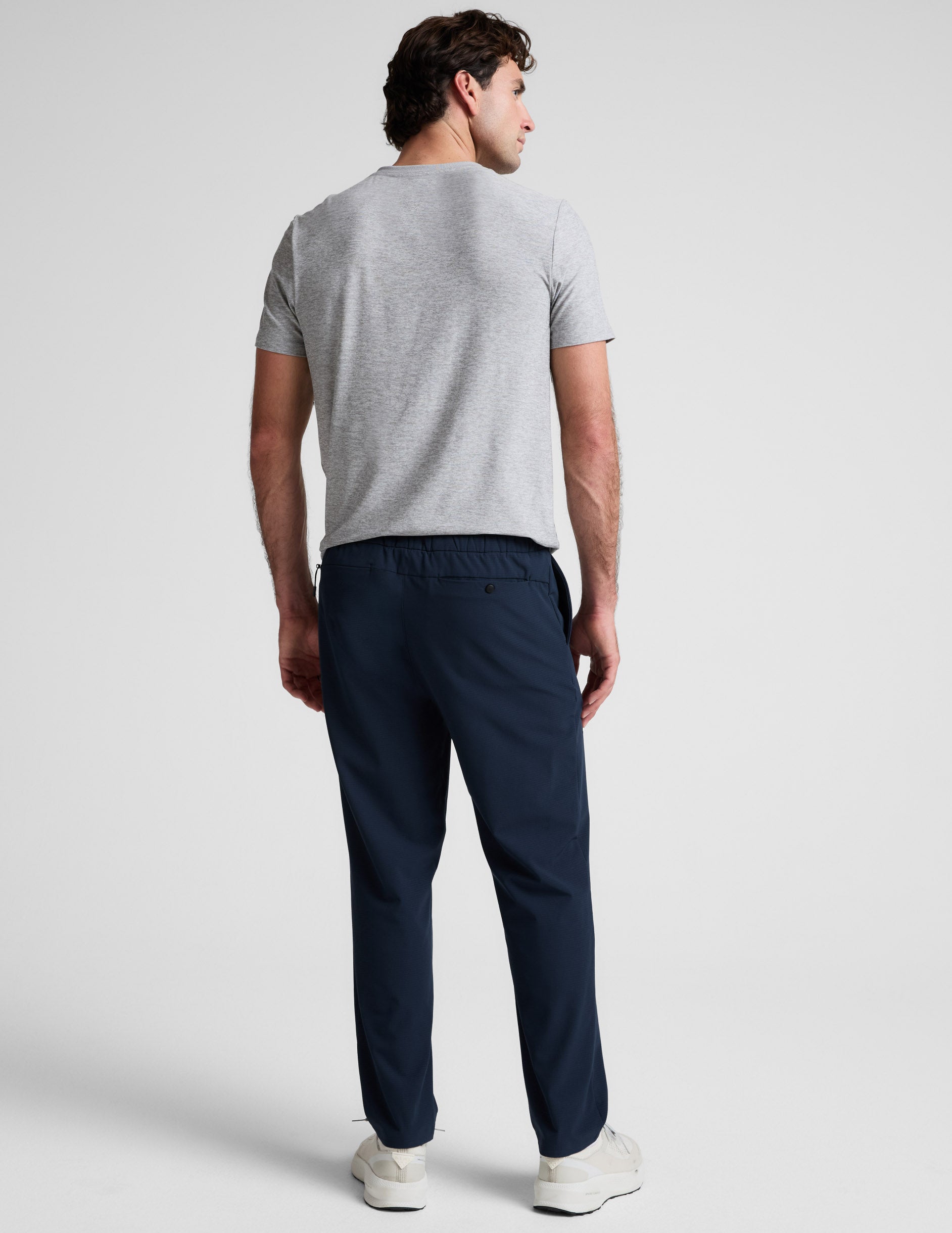 Beyond Yoga Men's Relaxed Straight Leg Dynamic Pants - Nocturnal Navy