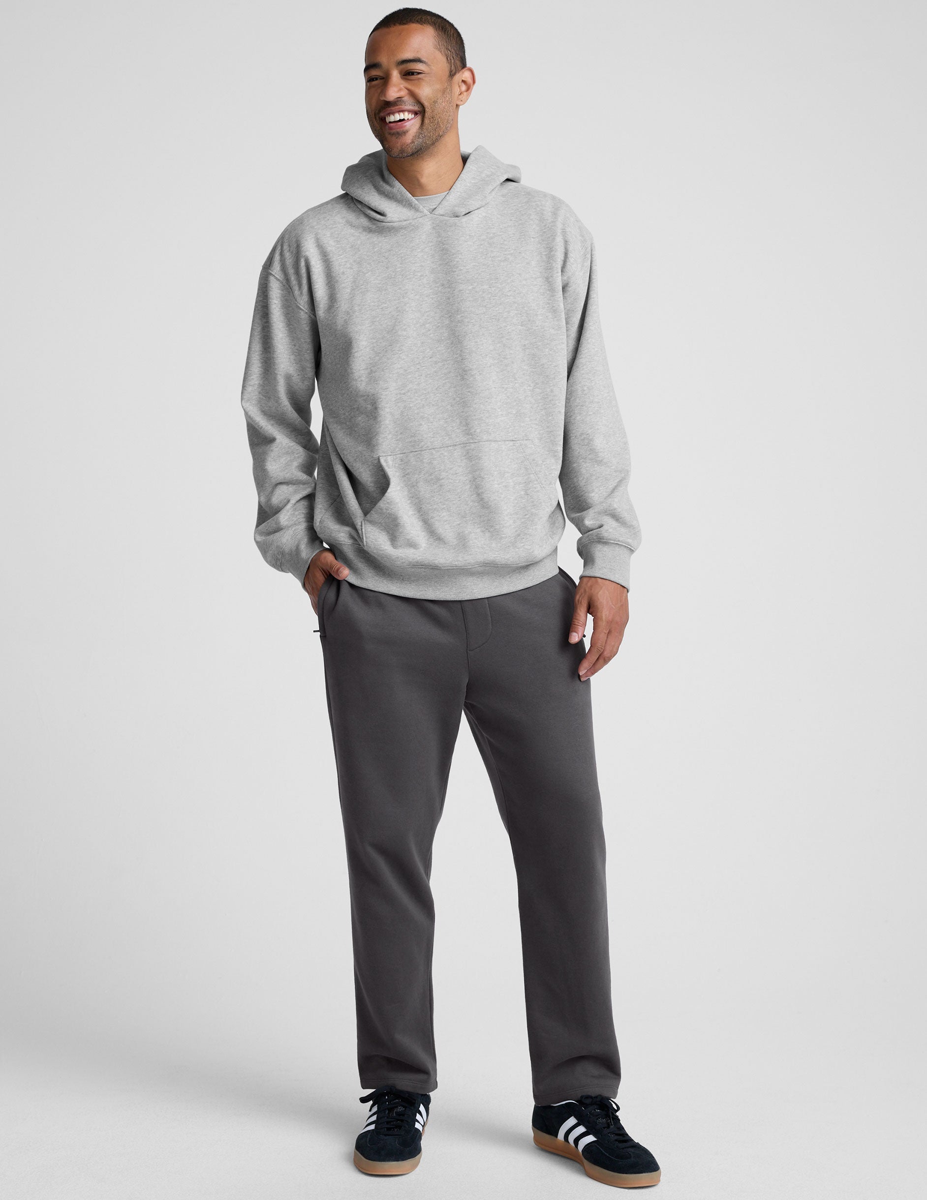 Beyond Yoga Men's Straight Leg LuxeFleece Pants - Black Ash