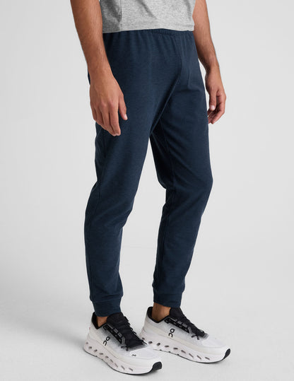 Beyond Yoga Men's Slim Fit Zipper Pocket Spacedye Jogger - Navy Blue