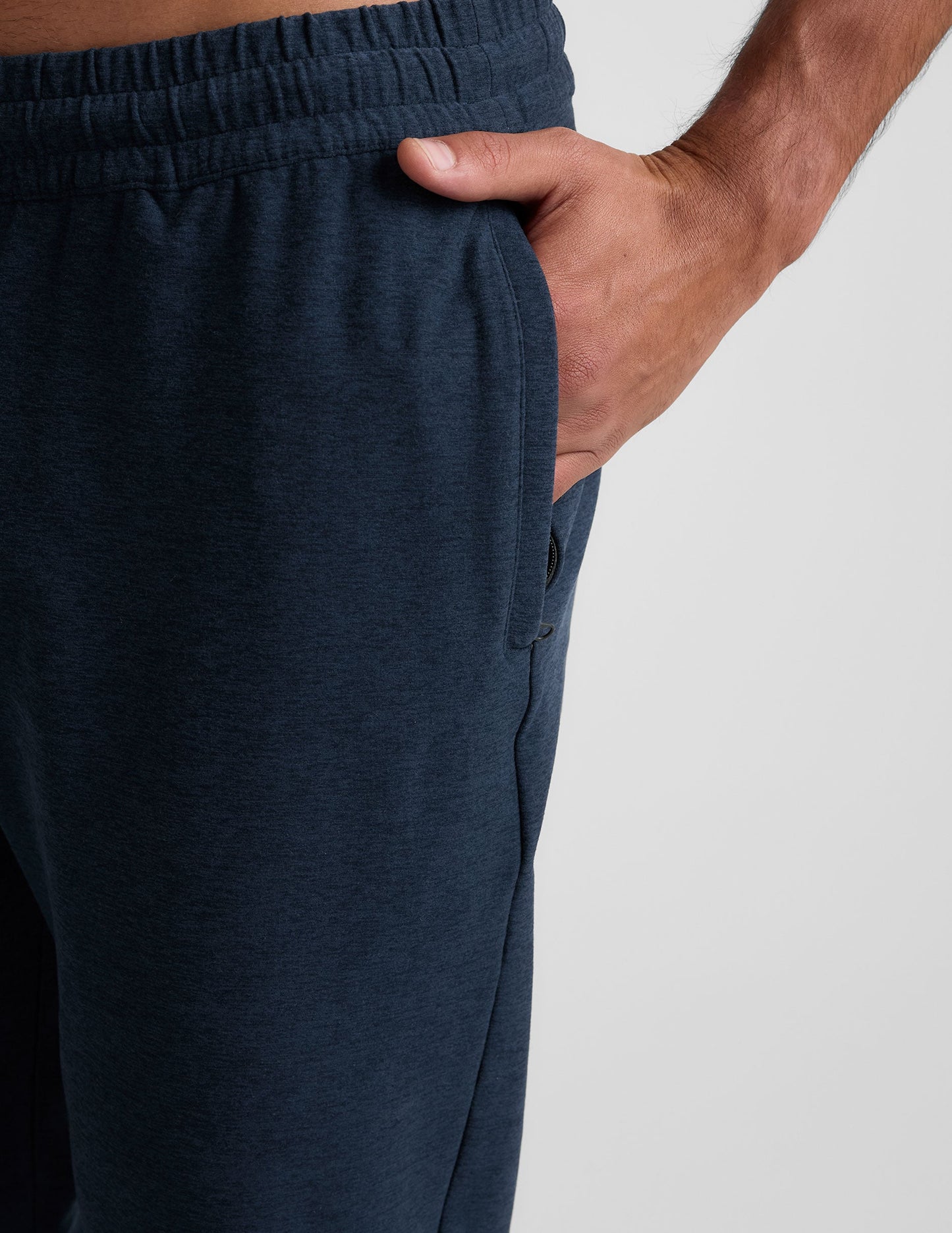Beyond Yoga Men's Slim Fit Zipper Pocket Spacedye Jogger - Navy Blue