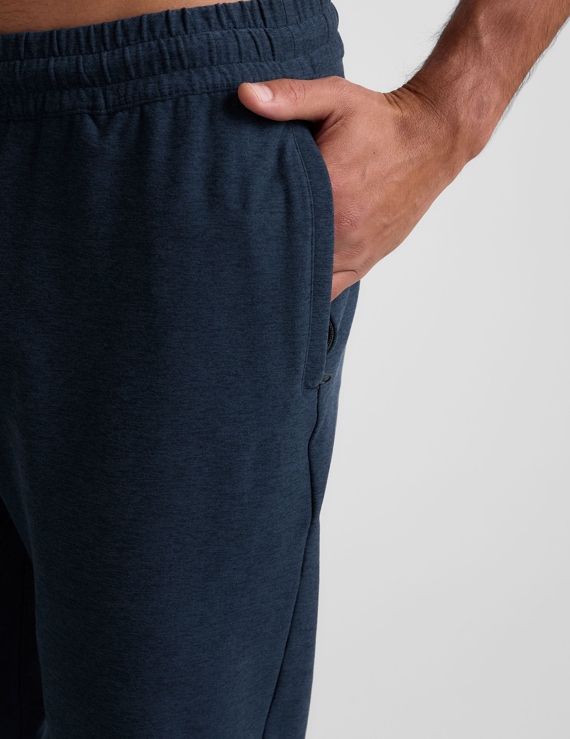 Beyond Yoga Men's Slim Fit Zipper Pocket Spacedye Jogger - Navy Blue