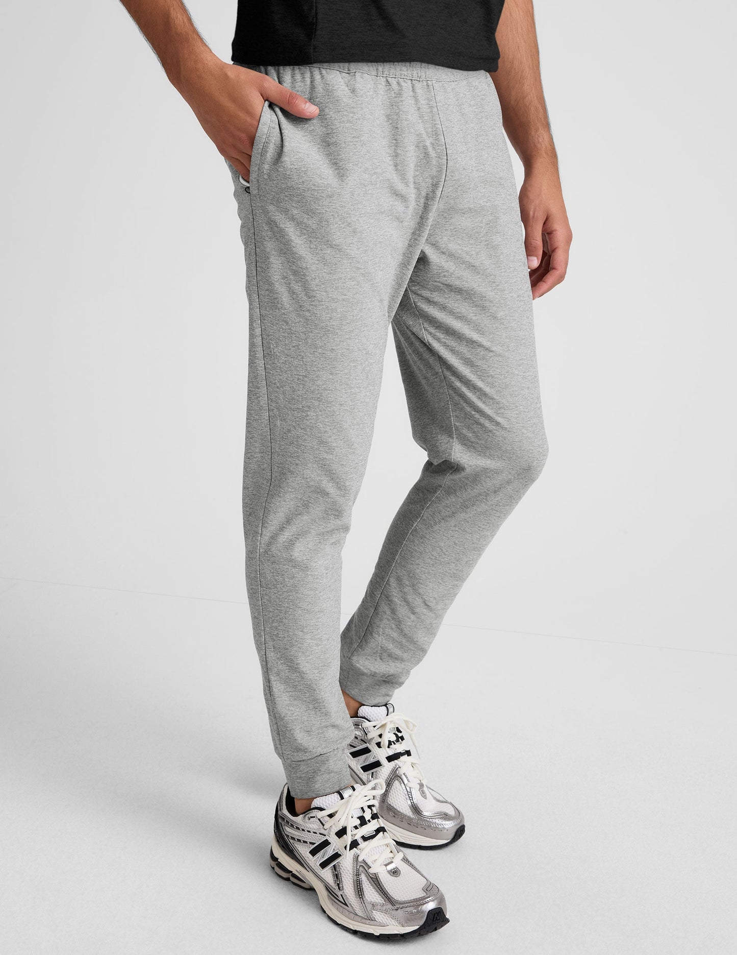 Beyond Yoga Men's Slim Fit Spacedye Freefit Jogger - Silver Mist
– Beyond Yoga