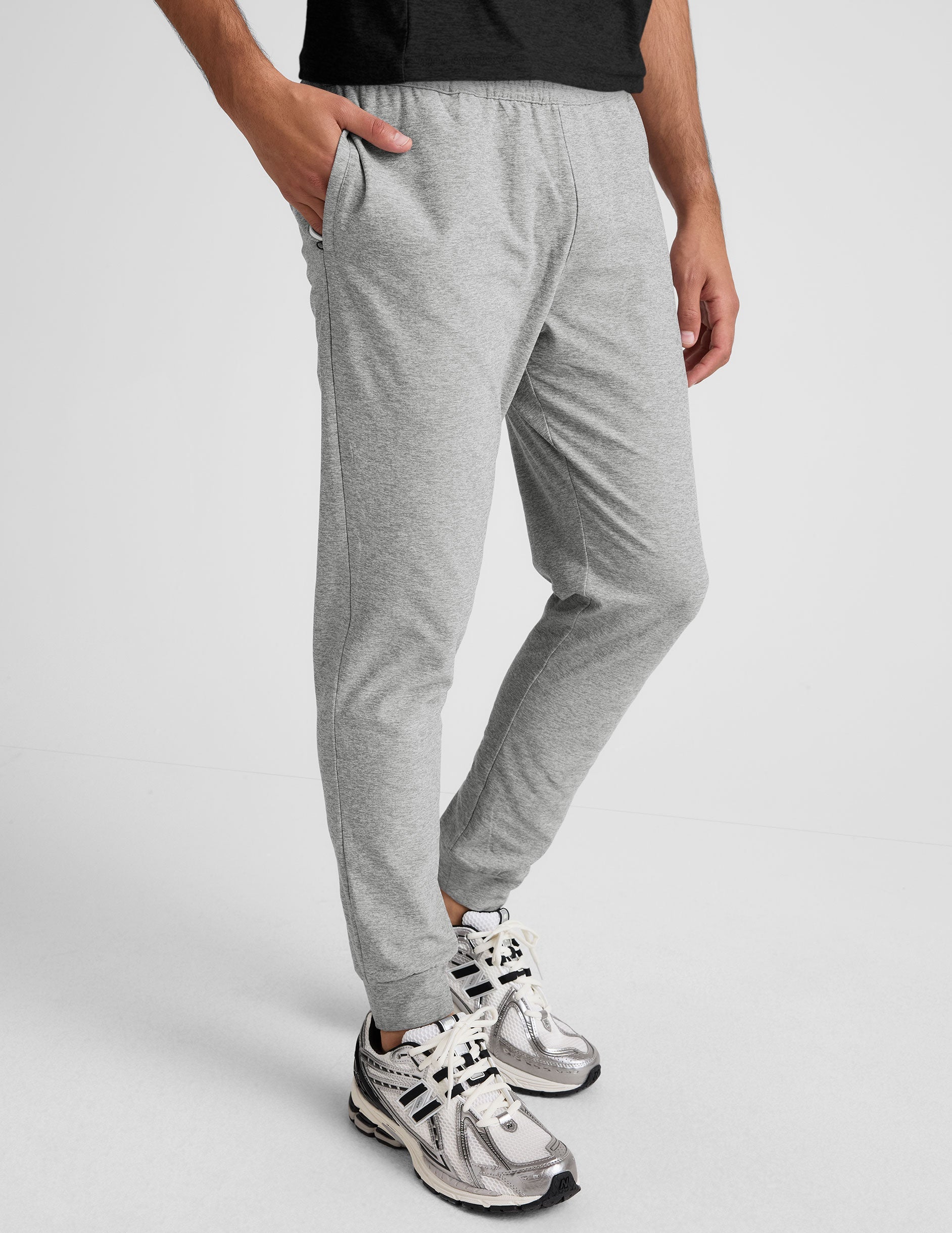 Beyond Yoga Men's Slim Fit Spacedye Freefit Jogger - Silver Mist
– Beyond Yoga