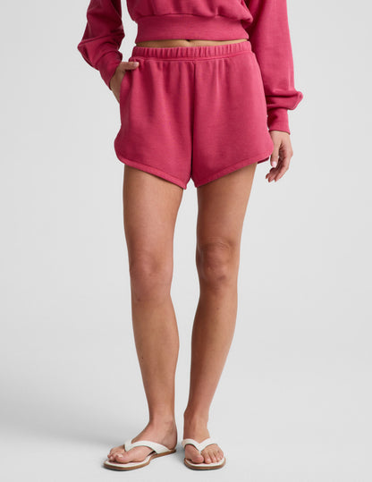 Beyond Yoga Women's Fade Out Shorts - Washed Berry Red