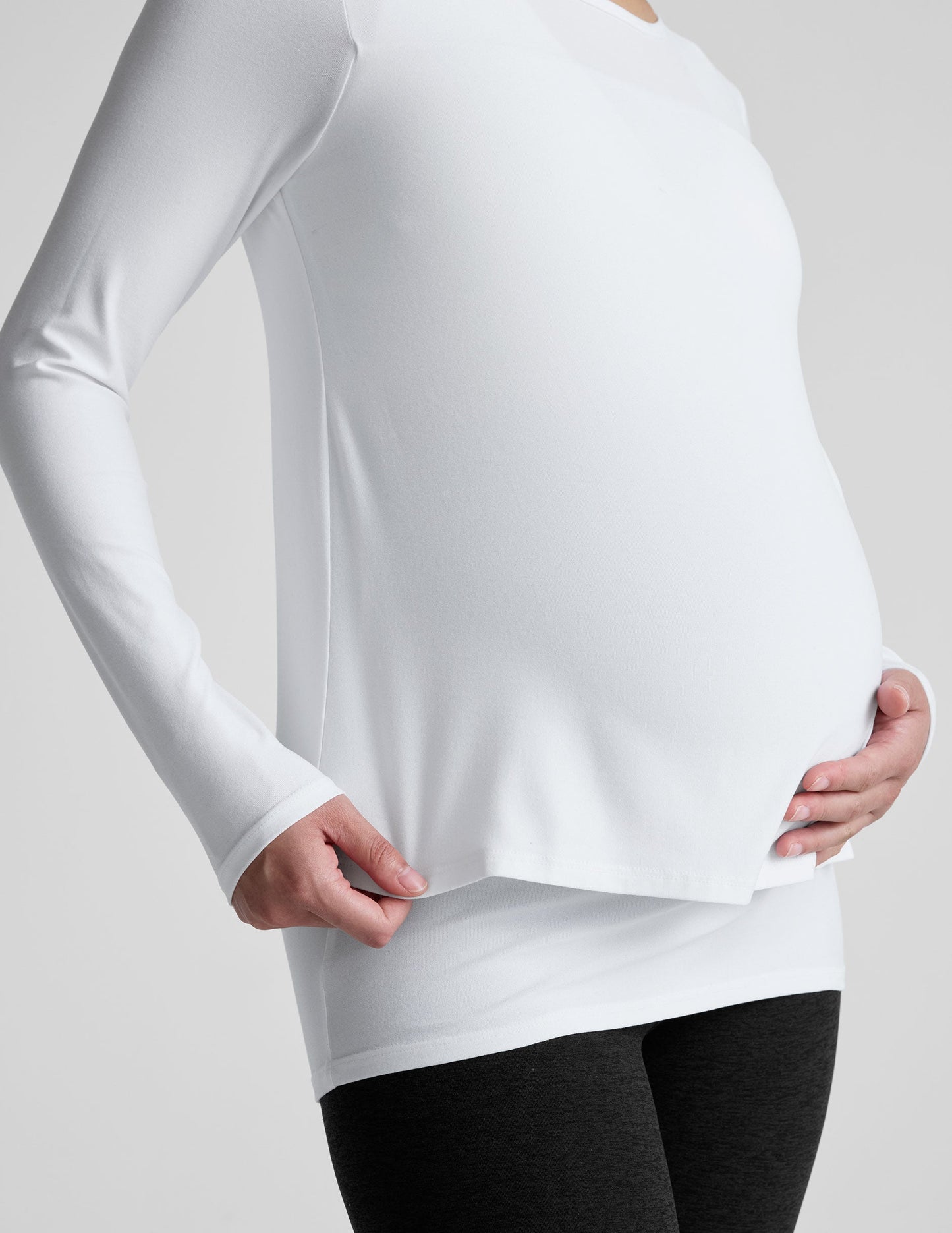 Beyond Yoga Featherweight Under Wraps Nursing Overlap Long Sleeve Tee