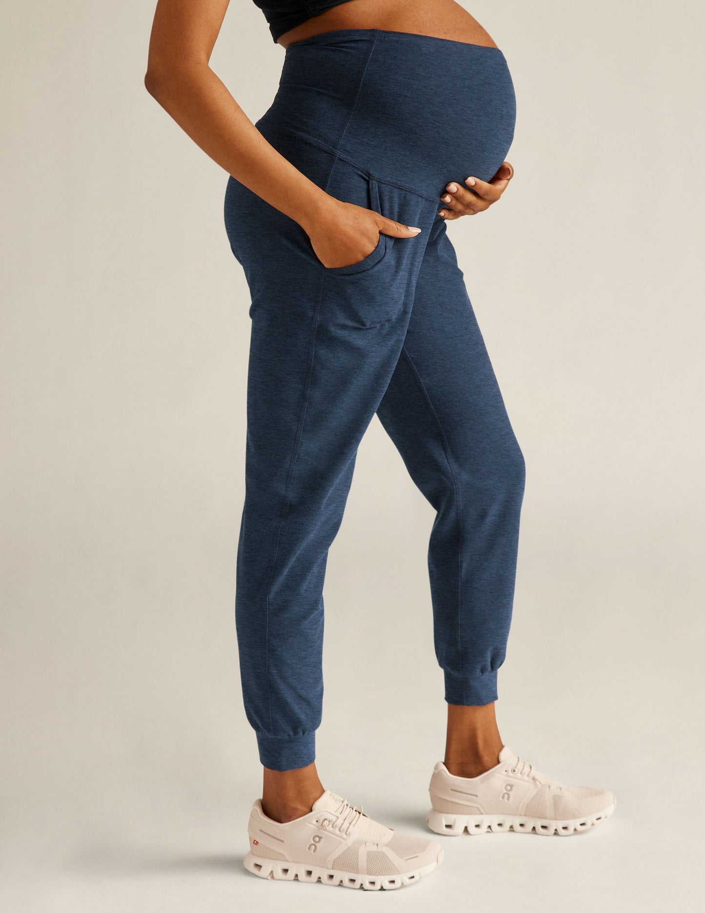 Beyond Yoga Women's High Waisted Spacedye Maternity Jogger - Navy