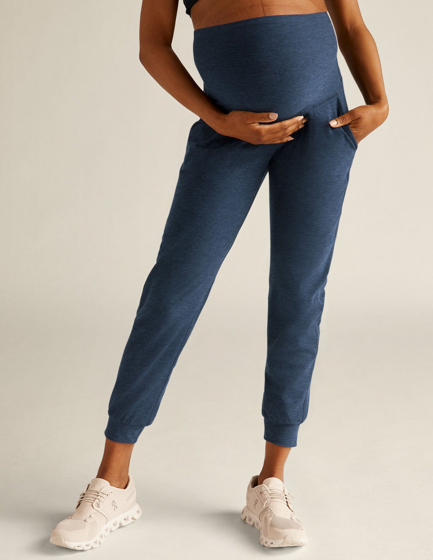 Beyond Yoga Women's High Waisted Spacedye Maternity Jogger - Navy