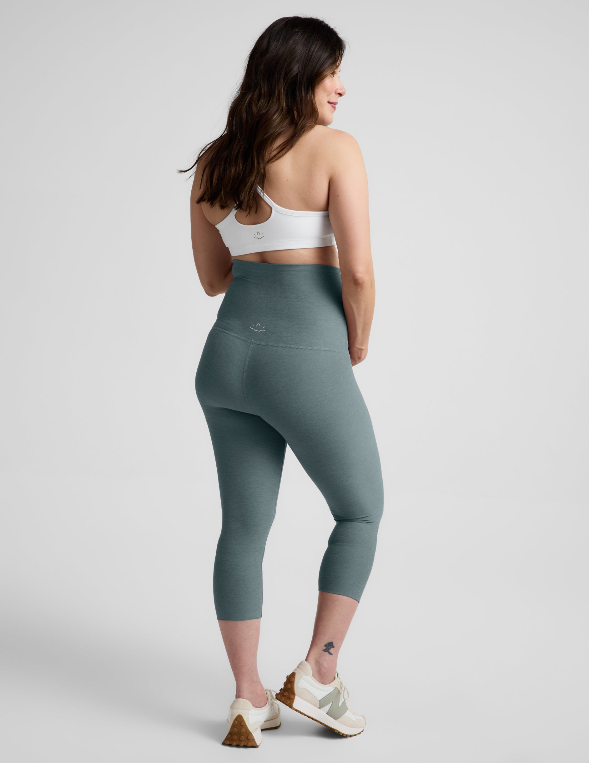Beyond Yoga Women's Capri Spacedye Legging - Storm Heather