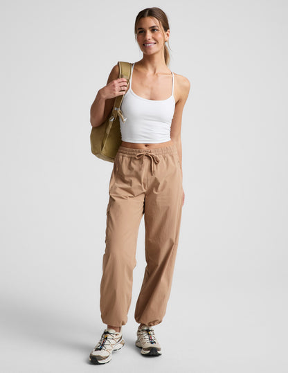 Beyond Yoga Women's Peak Cargo Pants - Camel