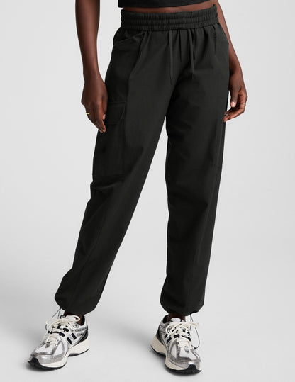 Beyond Yoga Women's Relaxed Fit Cargo Pants - Black