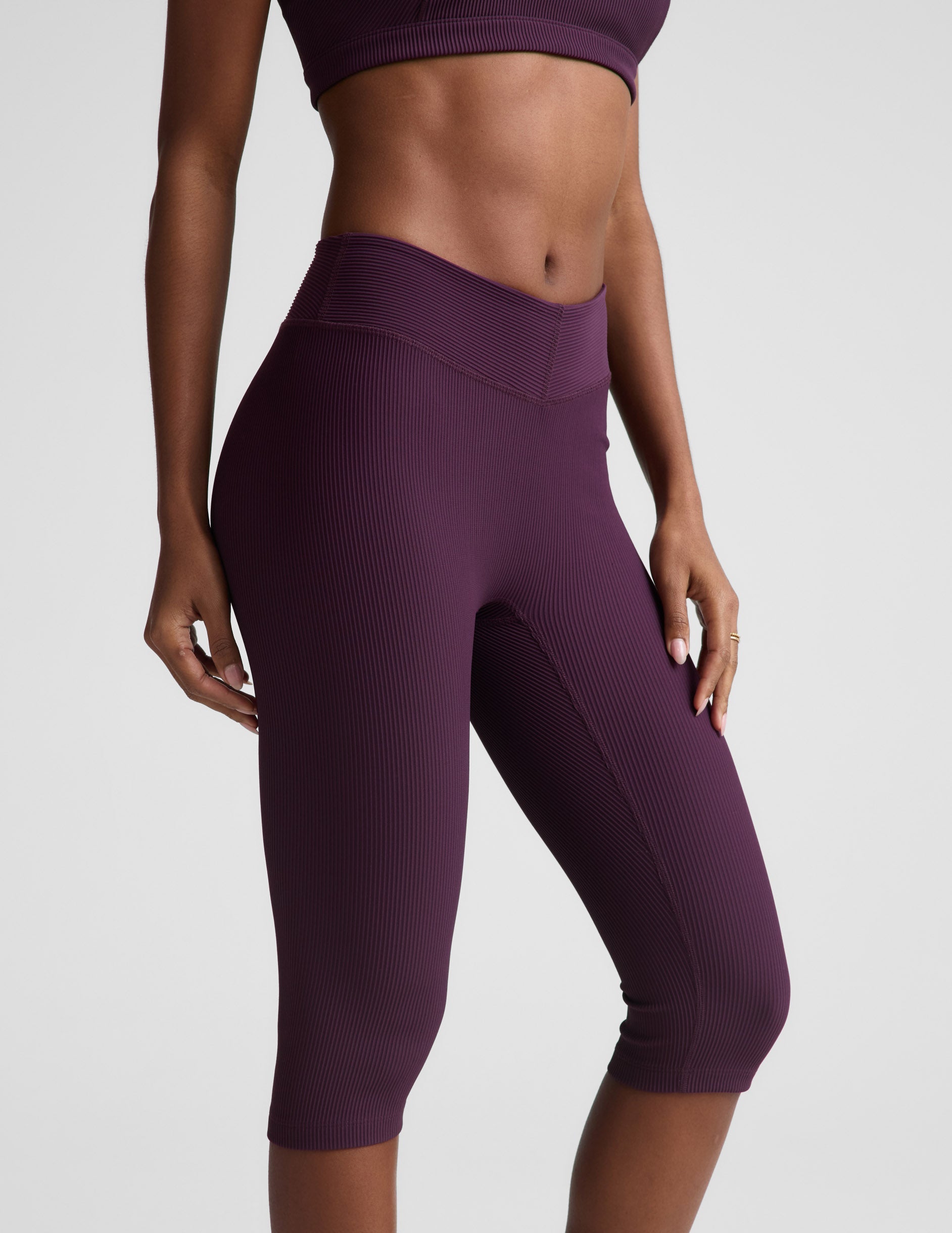 Beyond Yoga Women's Ribbed Impulse Legging - Blackberry
